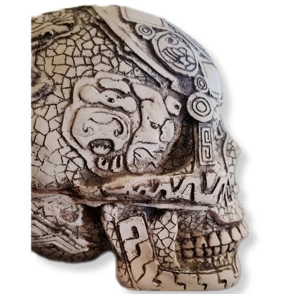 Mesoamerican Maya Aztec God's Skull Figurine 8" Long - Picture 13 of 13